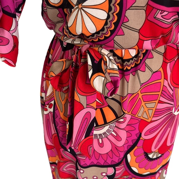 Trina Turk Bernice Maui Blooms Cold Shoulder Tie Waist Draped Knit Dress - XS - Picture 4 of 13